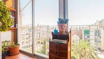 Bedroom of Flat for sale in  Barcelona Capital  with Air Conditioner, Heating and Balcony