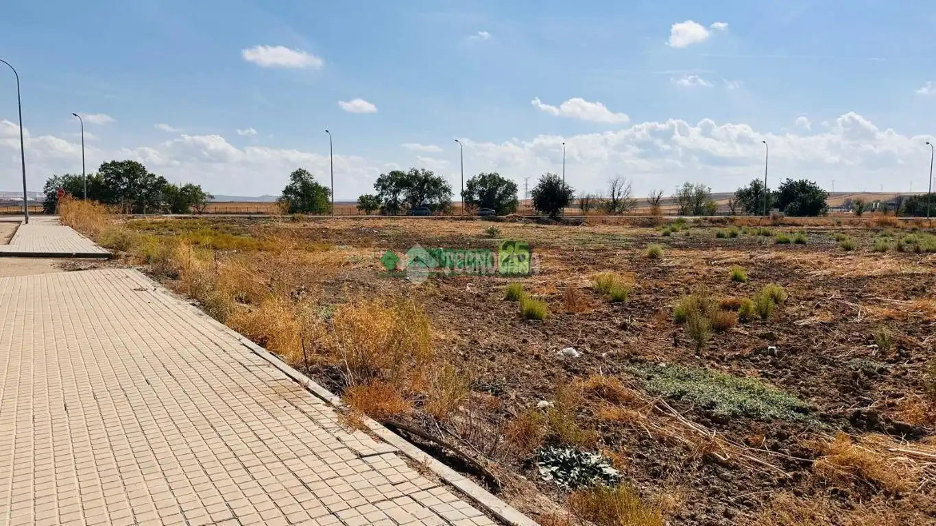 Terreny industrial en venda a Yuncler, Toledo