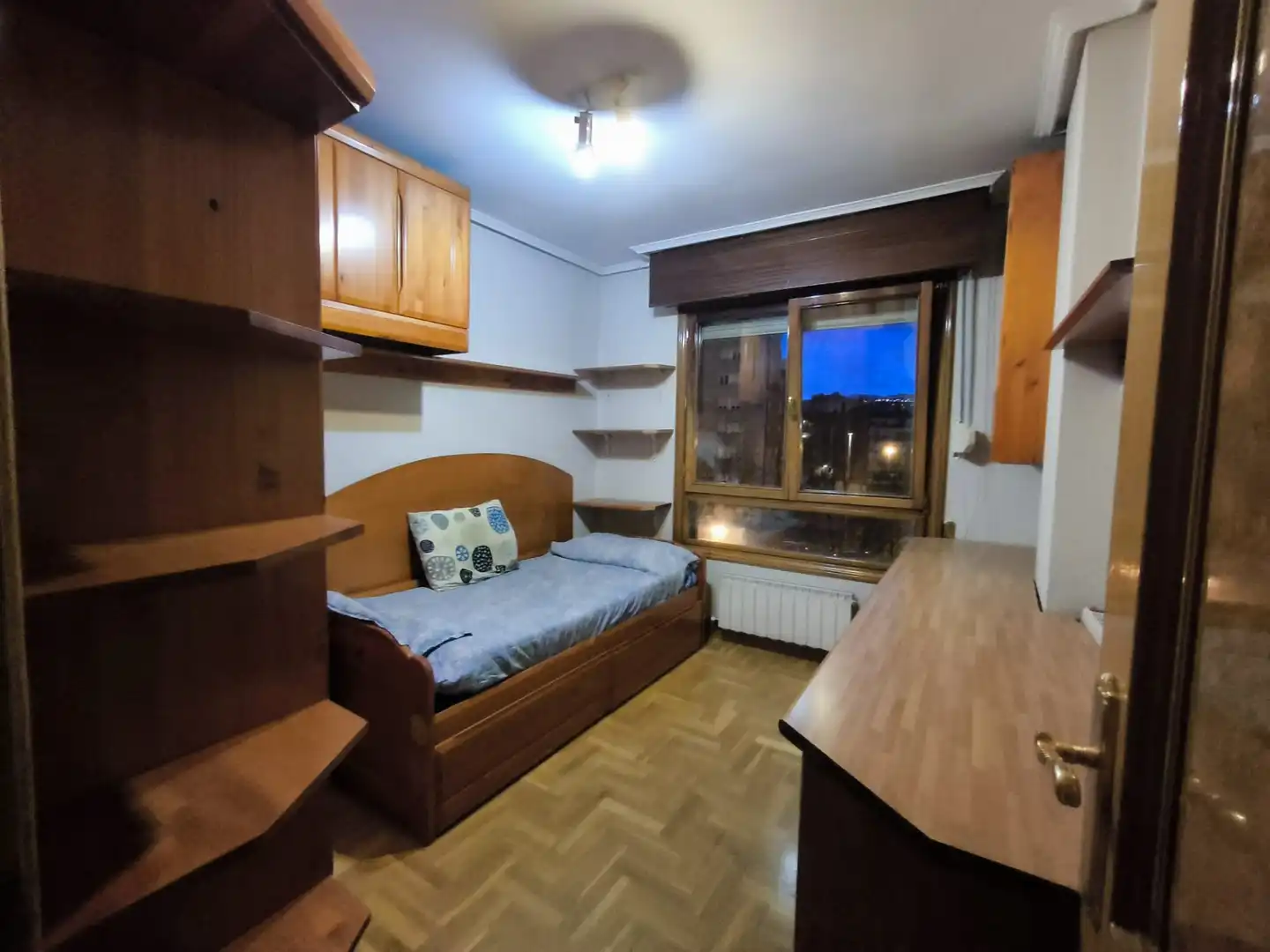 Habitación de Piso en venta en Barakaldo  con Calefacción, Jardín privado y Amueblado