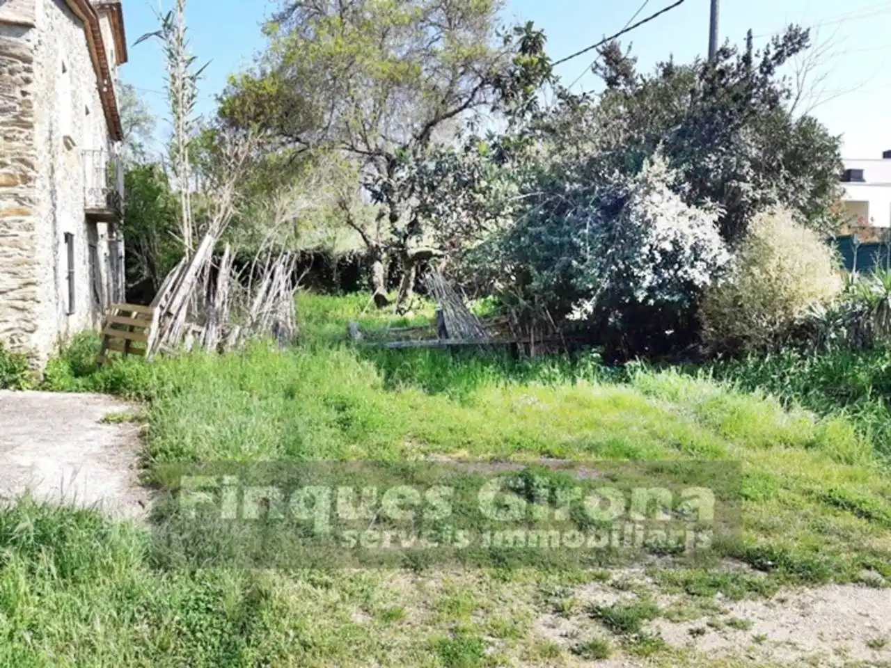 Houses for sale in Quart  with Private garden