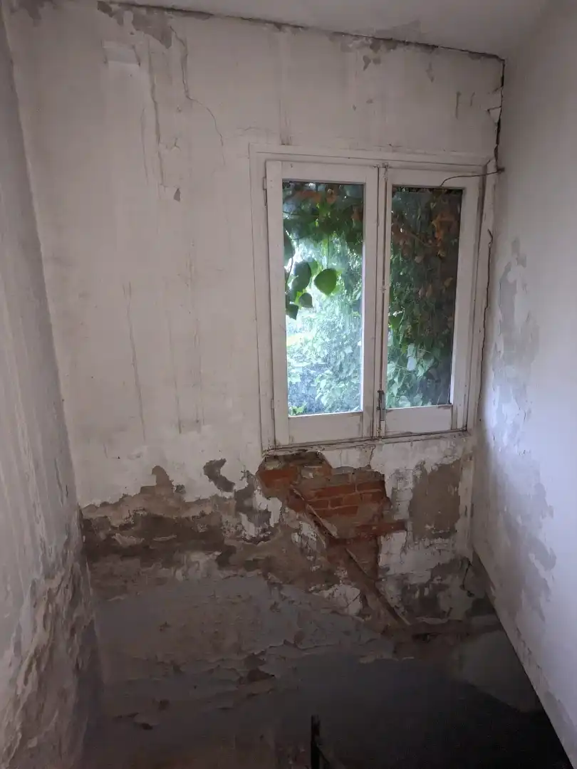 Buildings for sale in Manresa  with Alarm