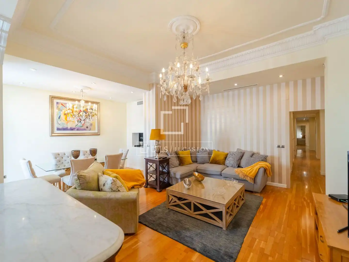 Sala d'estar de Pis de lloguer en Valencia amb Aire condicionat, Parquet i Terrassa