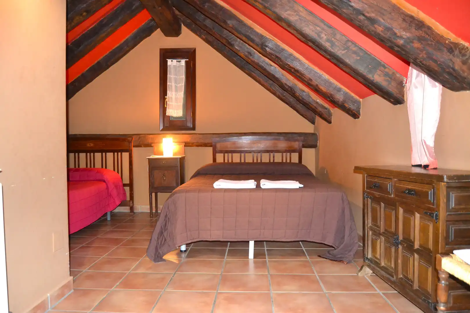 Habitación de Casa o chalet en venta en Borau con Calefacción, Parquet y Trastero
