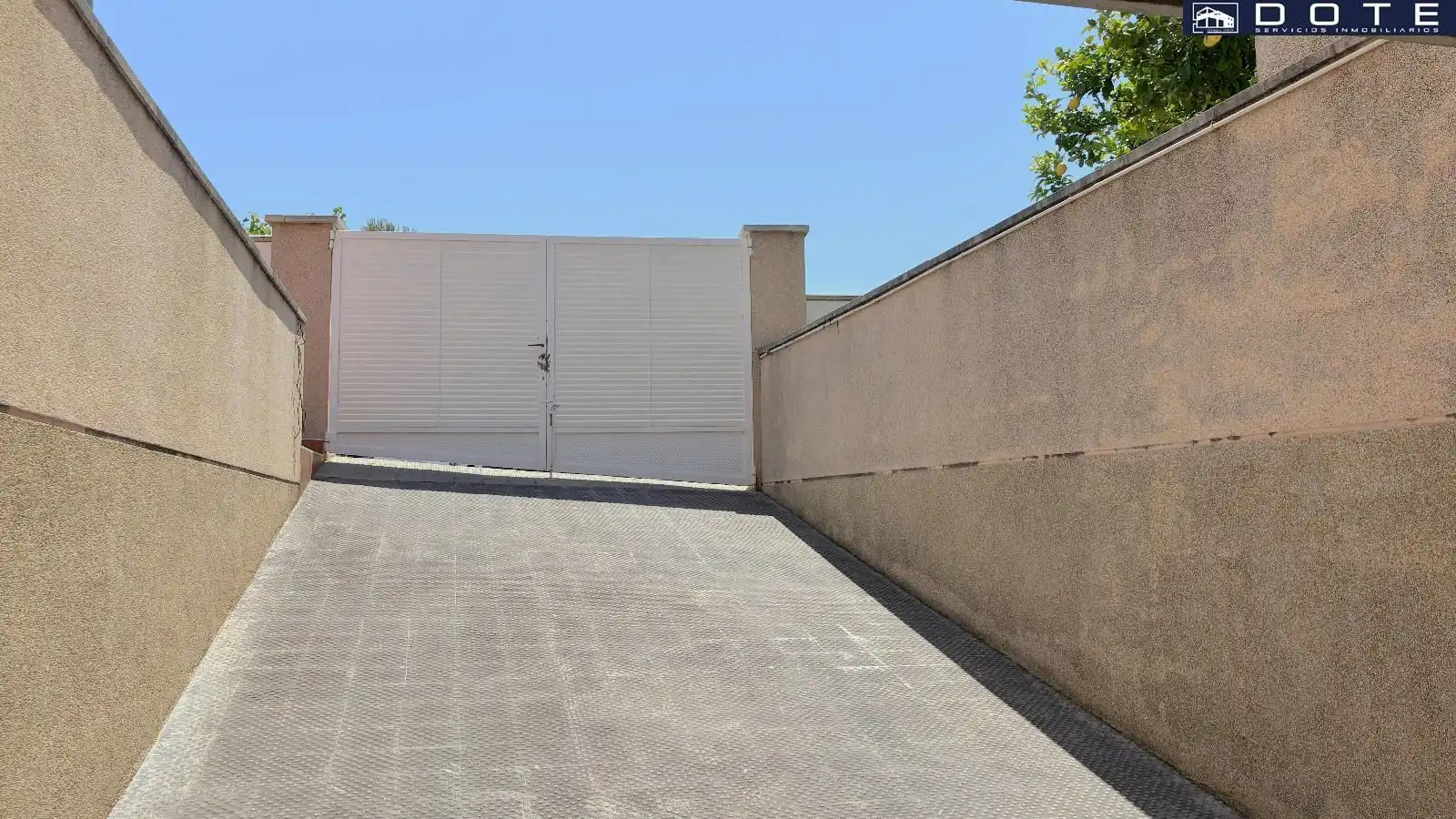 Aparcament de Casa o xalet en venda en Creixell amb Aire condicionat, Calefacció i Terrassa