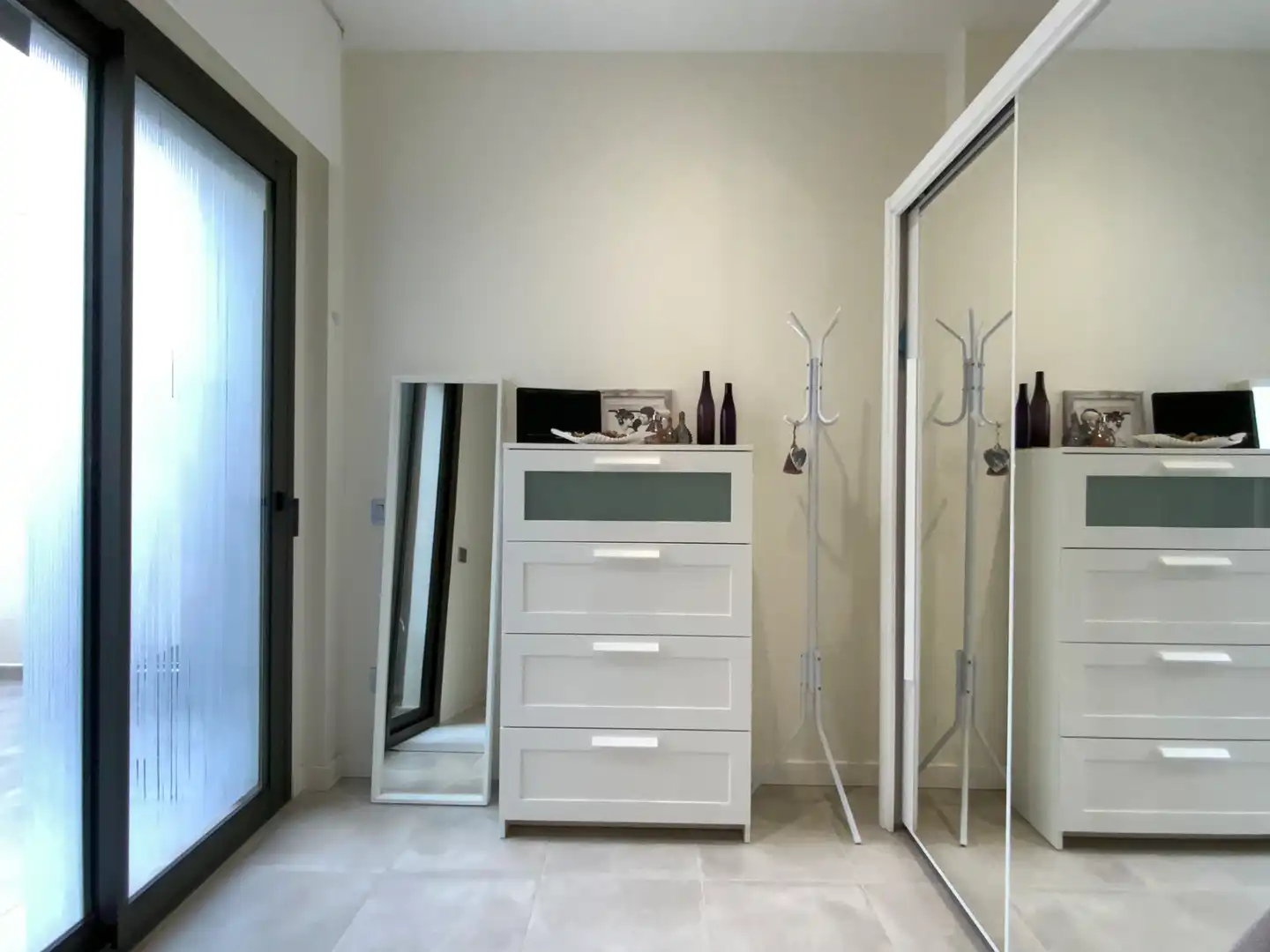 Habitación de Planta baja en venta en Pineda de Mar con Aire acondicionado, Calefacción y Terraza