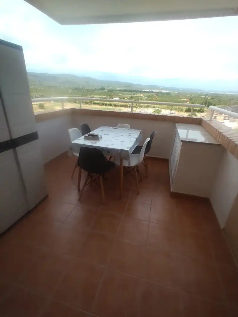 Menjador de Apartament de lloguer en Cabanes amb Aire condicionat, Calefacció i Terrassa