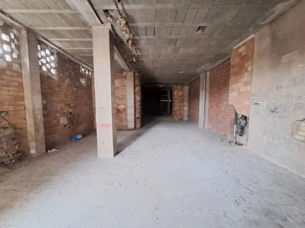Local comercial en venta en Avenida Derechos Humanos, imagen 7