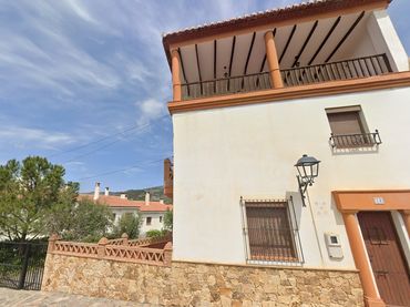 Terraced house for sale in Atalaya