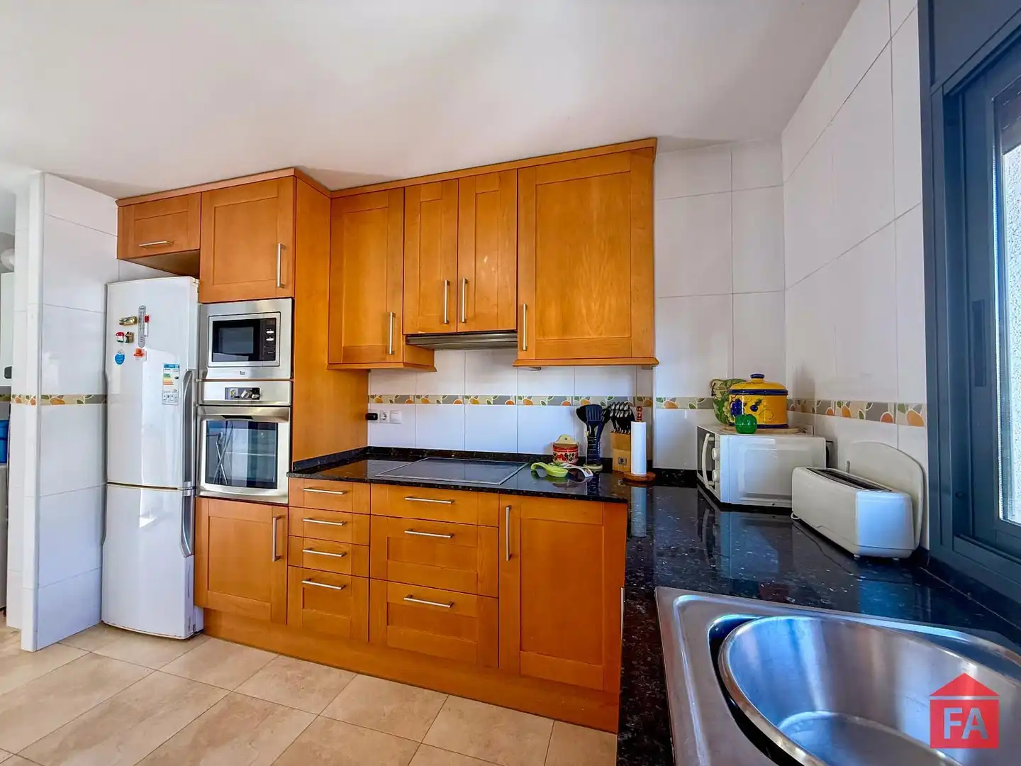 Cocina de Ático en venta en El Vendrell con Calefacción, Terraza y Trastero
