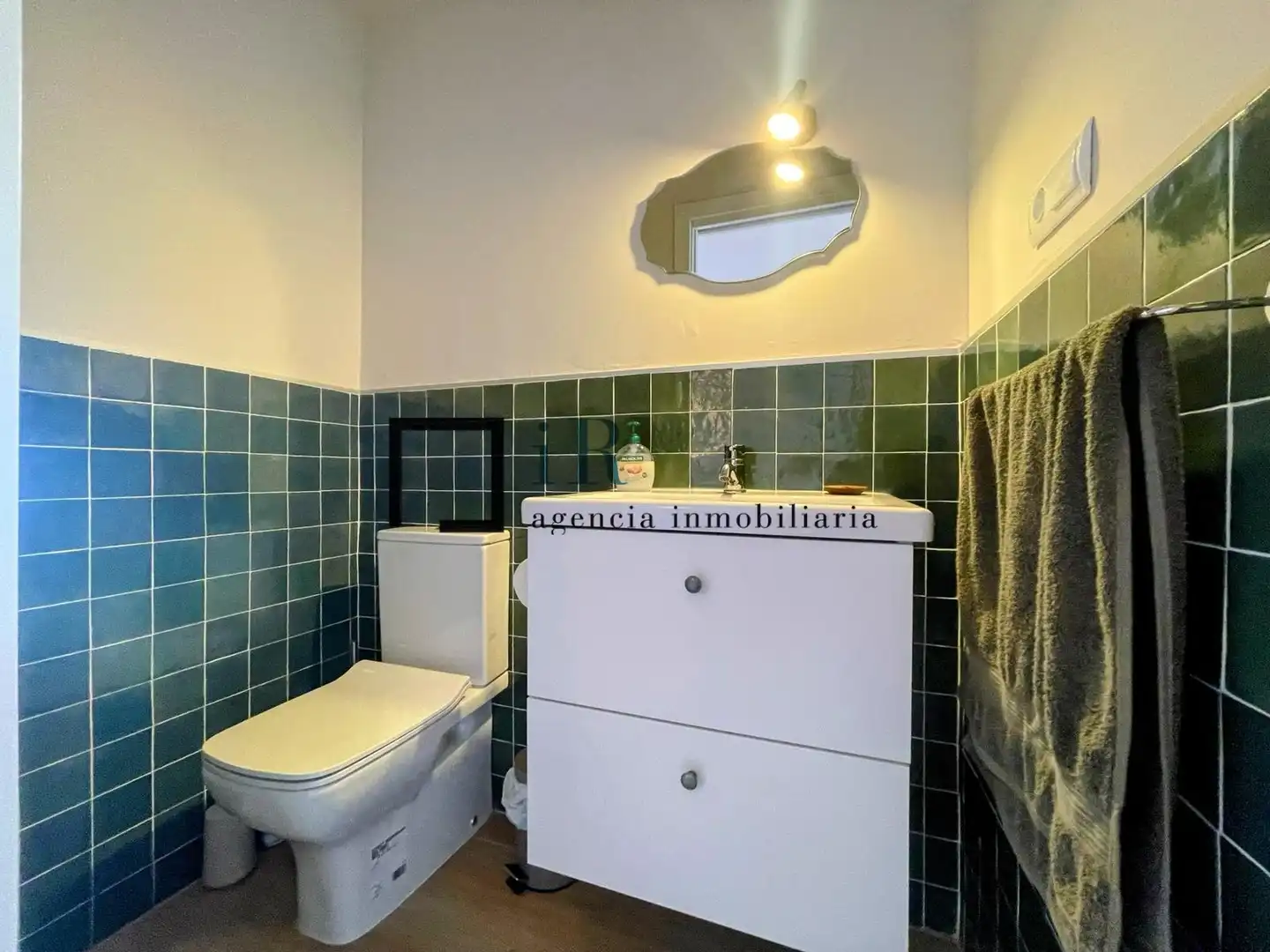 Bathroom of Detached homes for rent in Toledo  with Air Conditioner, Heating and Terrace