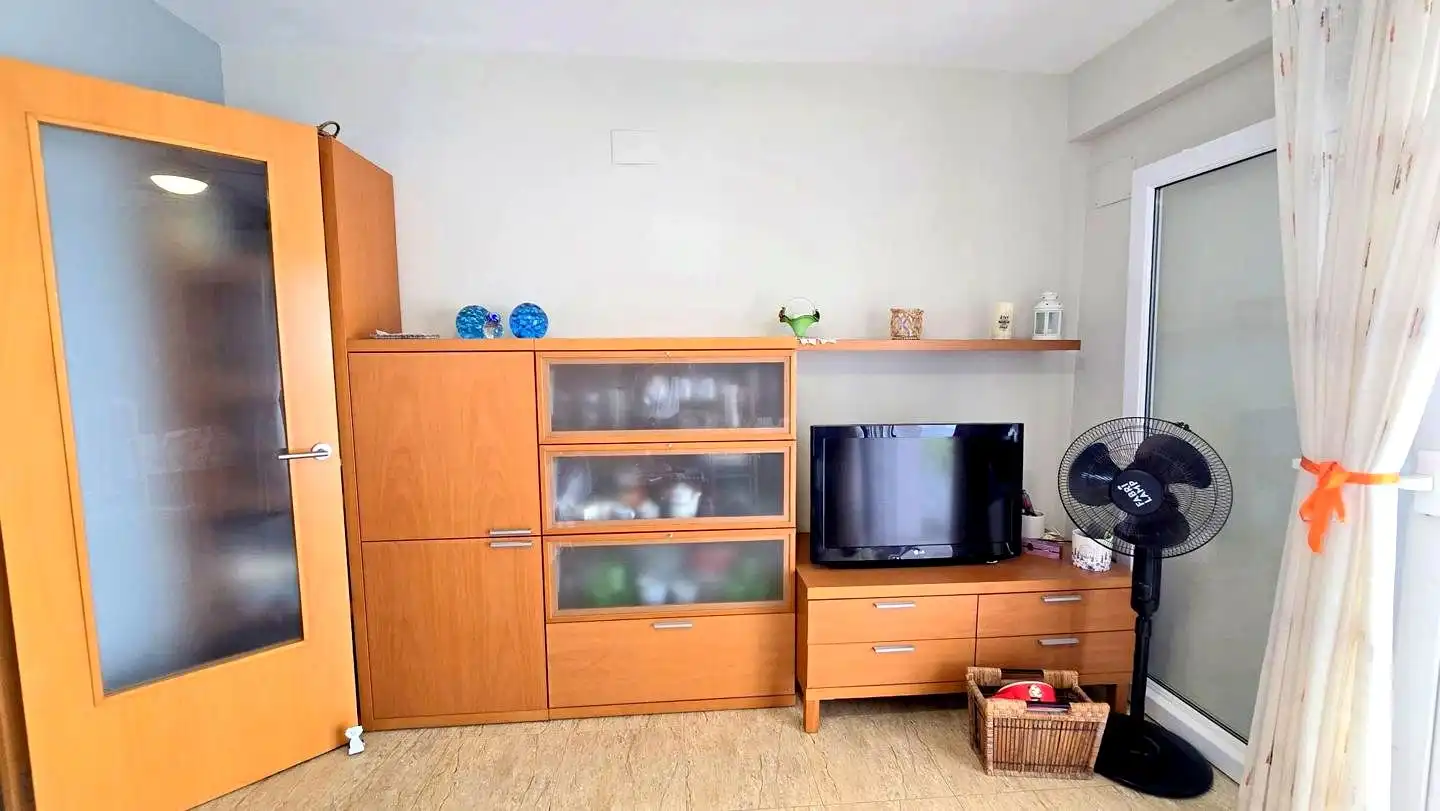 Wohnzimmer von Wohnungen zur Miete in Gandia mit Terrasse und Möbliert