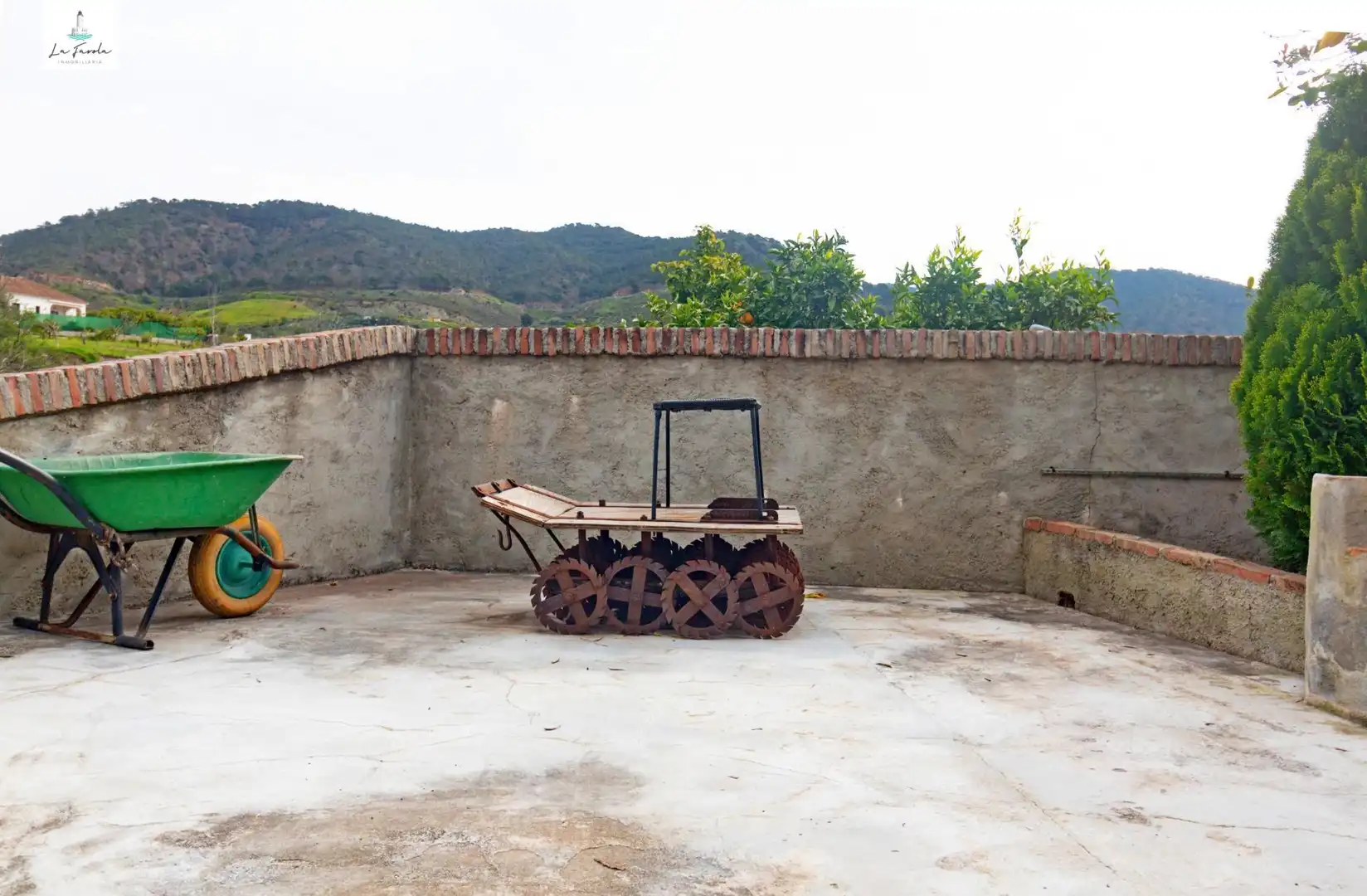 Terrassa de Casa o xalet en venda en Carratraca amb Aire condicionat, Jardí privat i Terrassa