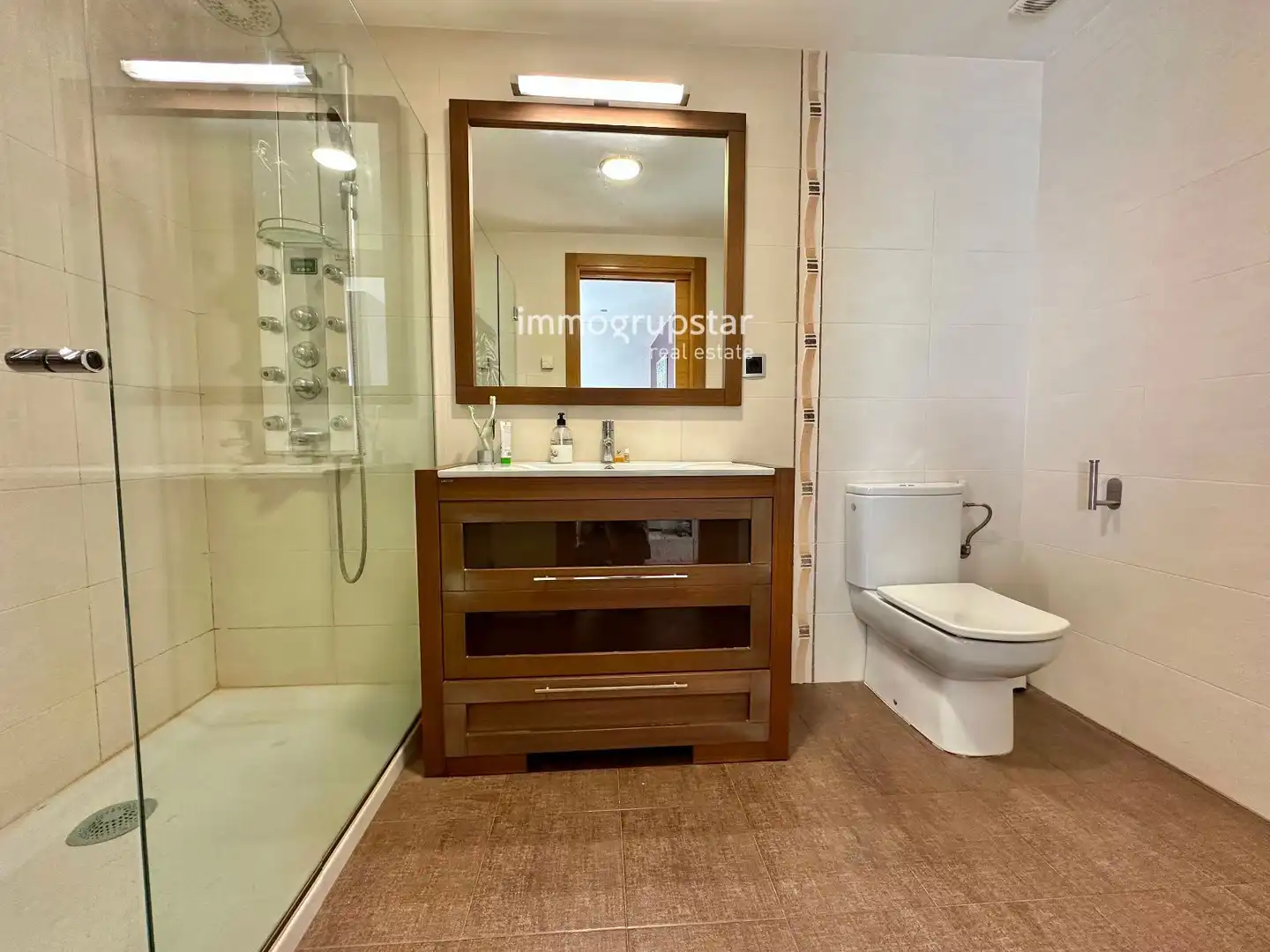 Baño de Casa adosada en venta en Calonge i Sant Antoni con Aire acondicionado, Calefacción y Terraza