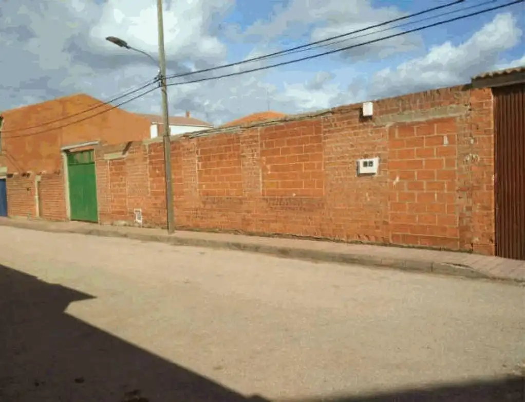 Vista exterior de Terreno en venta en Montiel