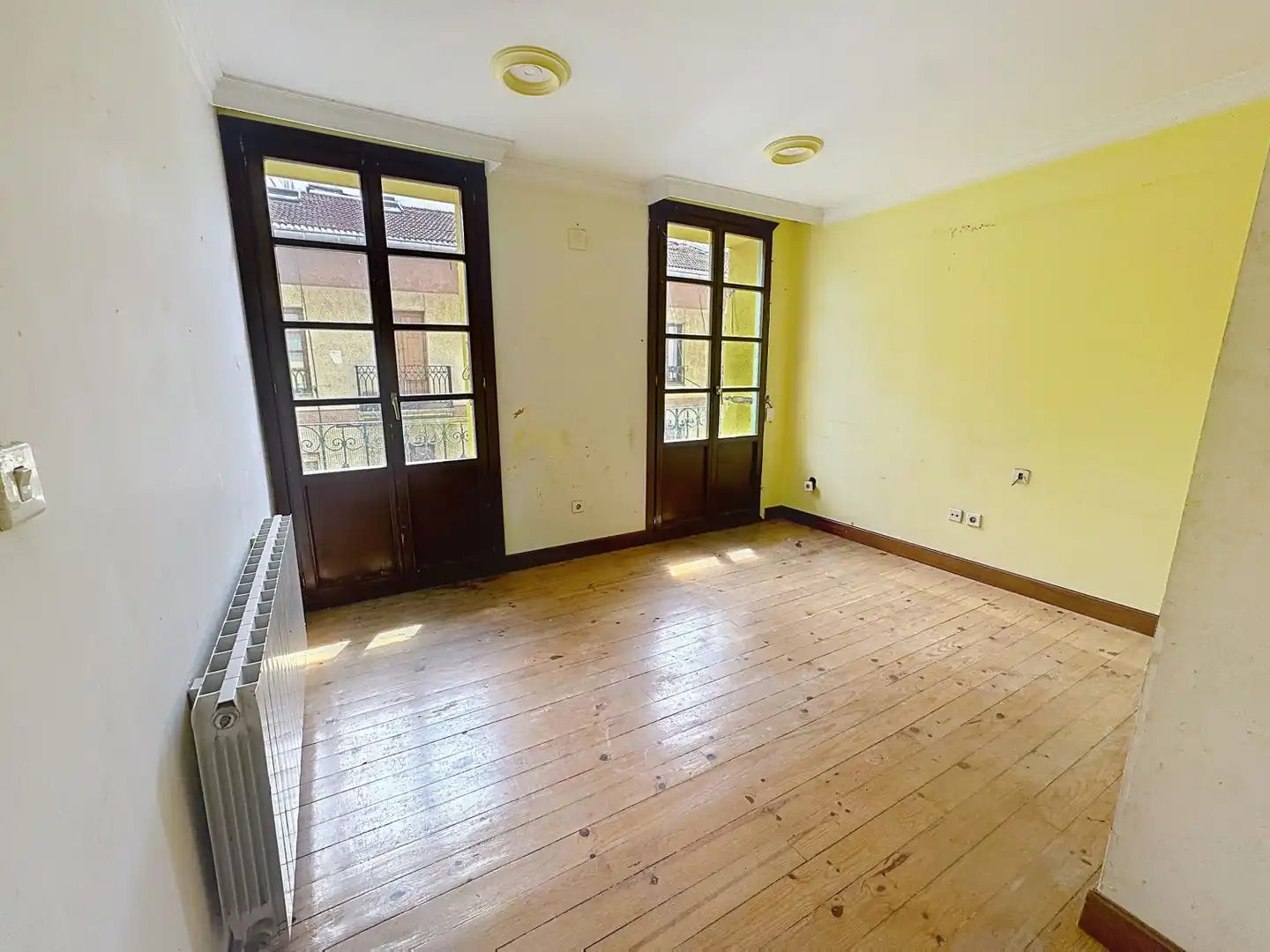 Living room of Flat for sale in Bilbao   with Heating and Balcony