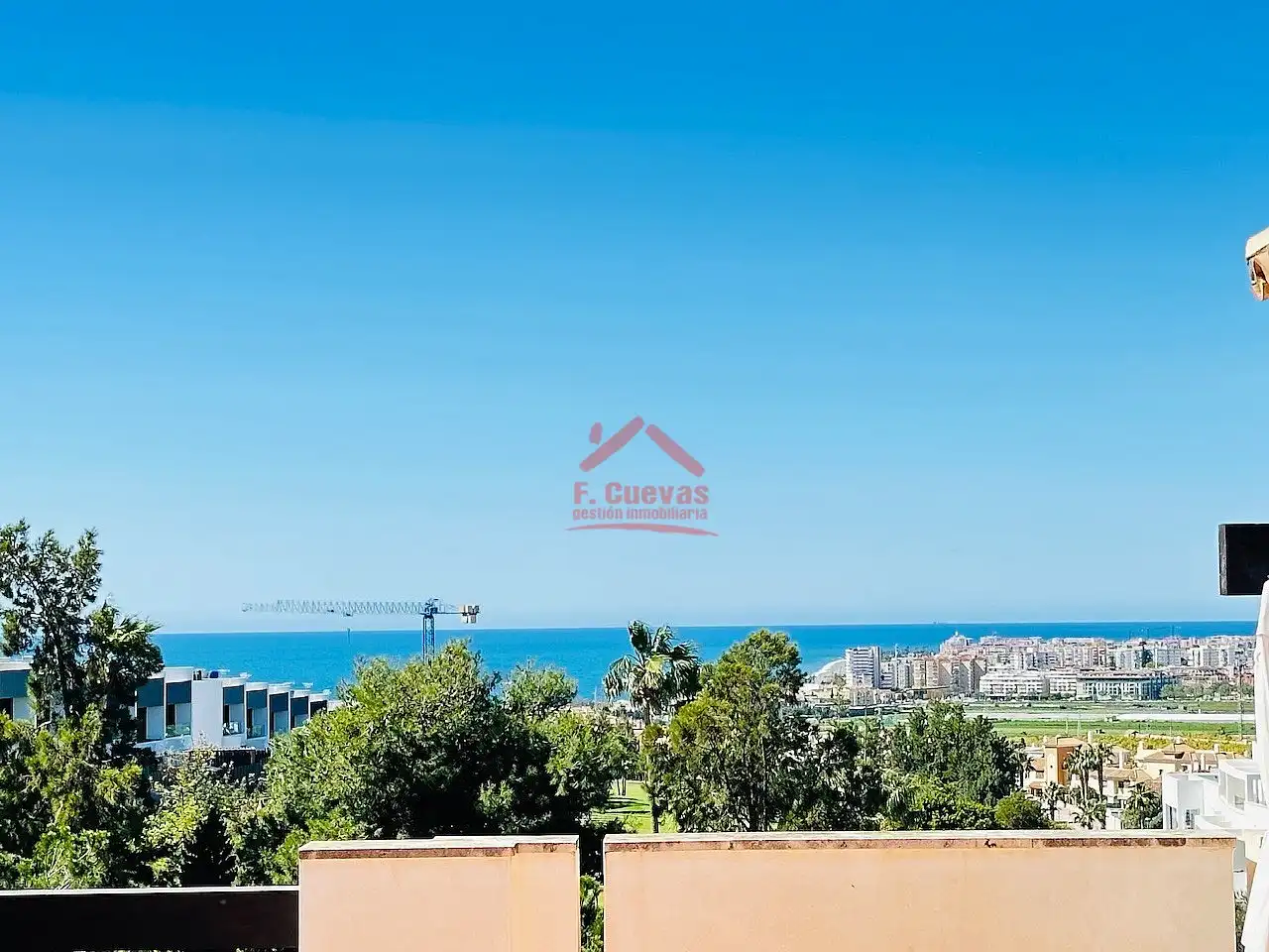 Ático en venta en Camino Algarrobo - Las Arenas