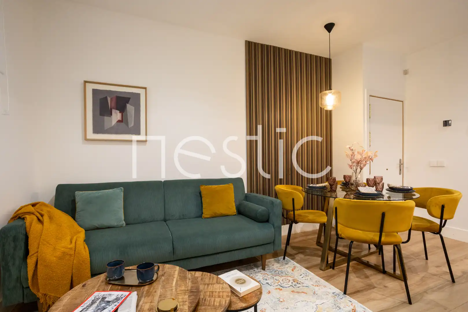 Sala d'estar de Apartament de lloguer en Madrid amb Aire condicionat, Calefacció i Moblat