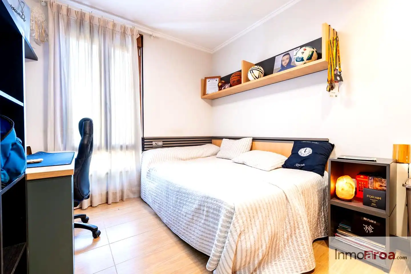 Schlafzimmer von Haus oder Chalet zum Verkauf in Bétera mit Klimaanlage und Terrasse