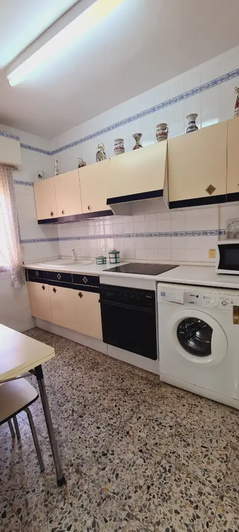 Wohnung zum Verkauf in Calle Isabel la Católica, imagen 3