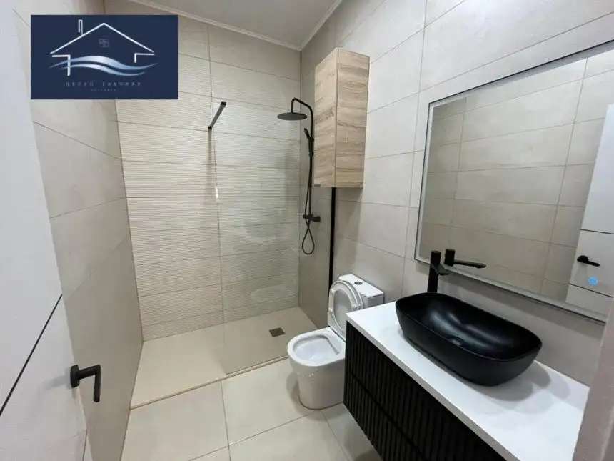 Baño de Planta baja en venta en Alicante / Alacant con Aire acondicionado, Calefacción y Parquet