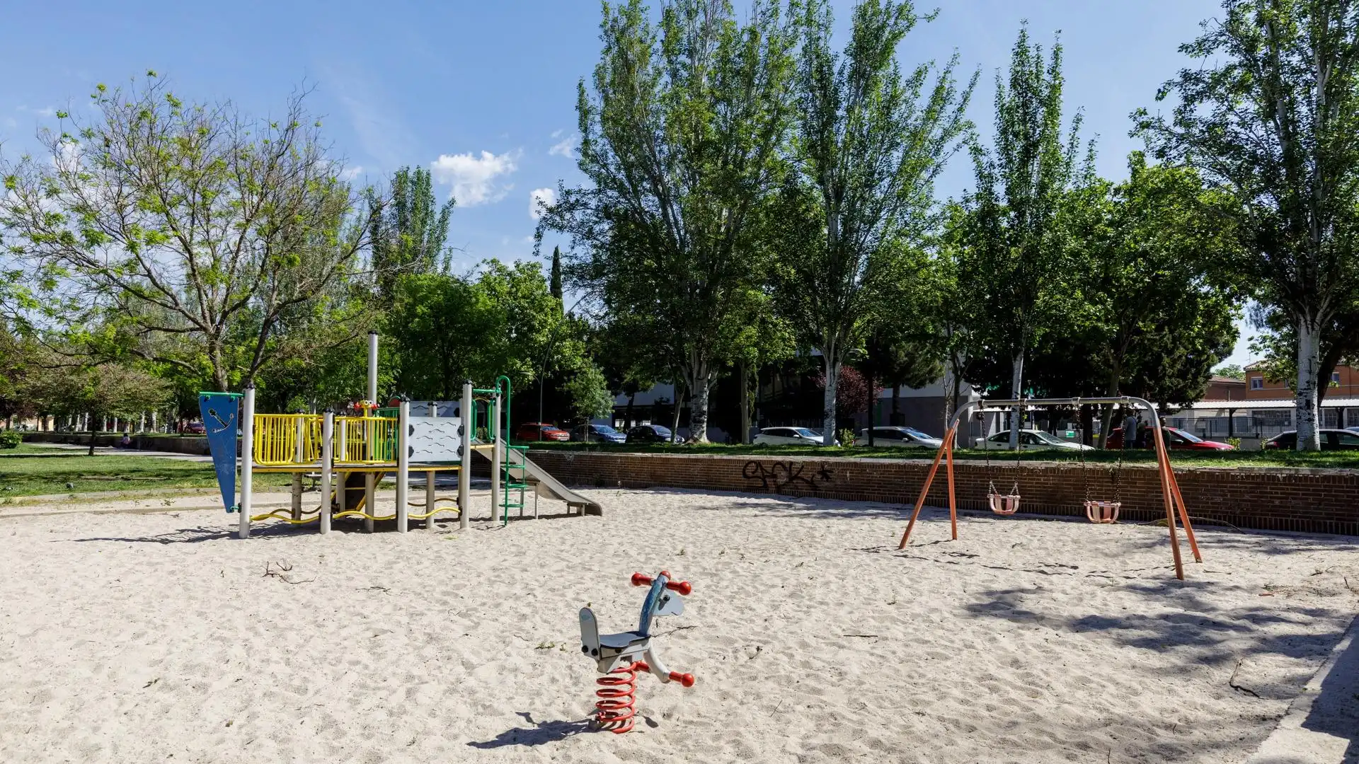 Vista exterior de Piso en venta en Zaragoza con Aire acondicionado, Calefacción y Amueblado