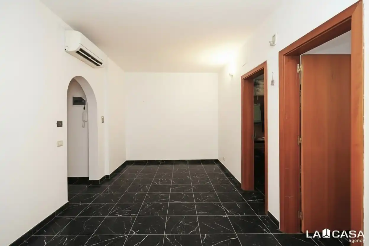 Appartamento in vendita a Calle PARETO DE