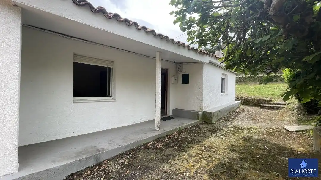 Casa adosada en venta en Calle Cruz, Luanco - Aramar - Antromero