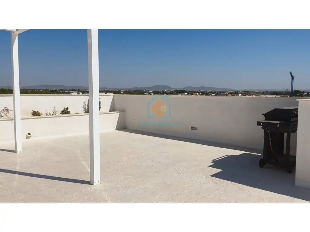 Apartamento con piscina en venta en Calle Almudena Grandes, imagen 21