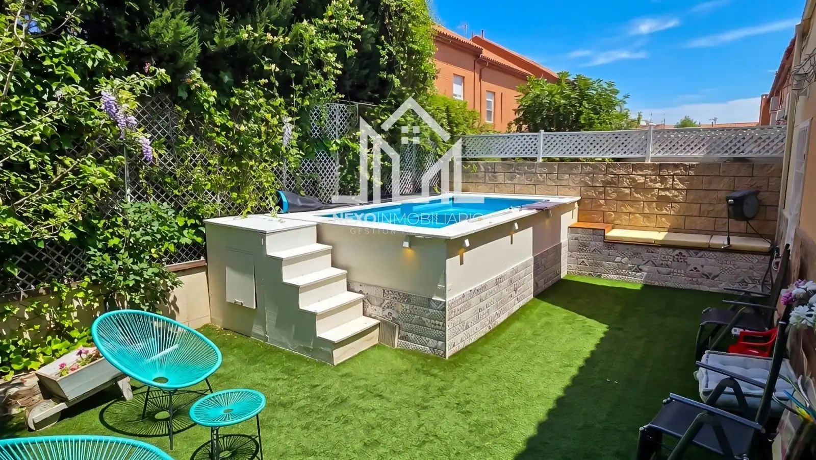 Casa aparellada amb piscina en venda a Gladiolos, imagen 56