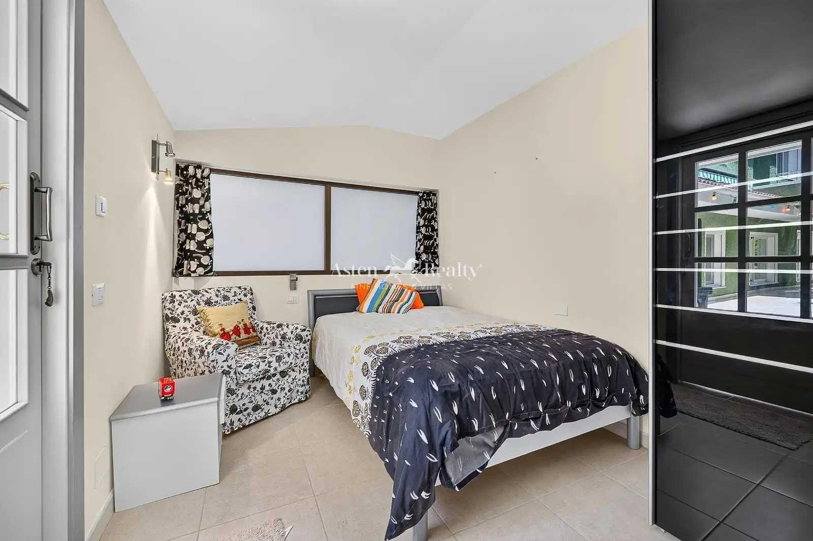 Habitación de Casa o chalet en venta en San Cristóbal de la Laguna con Terraza, Trastero y Piscina