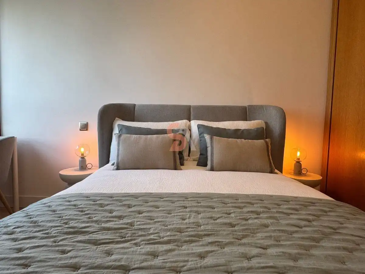 Schlafzimmer von Wohnung zur Miete in Valladolid mit Heizung, Möbliert und Gemeinschaftspool