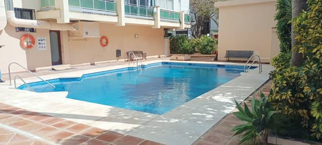 Piso en Venta en Marbella - Avenida Gregorio Marañon -Edificio Extr en Playa de la Fontanilla