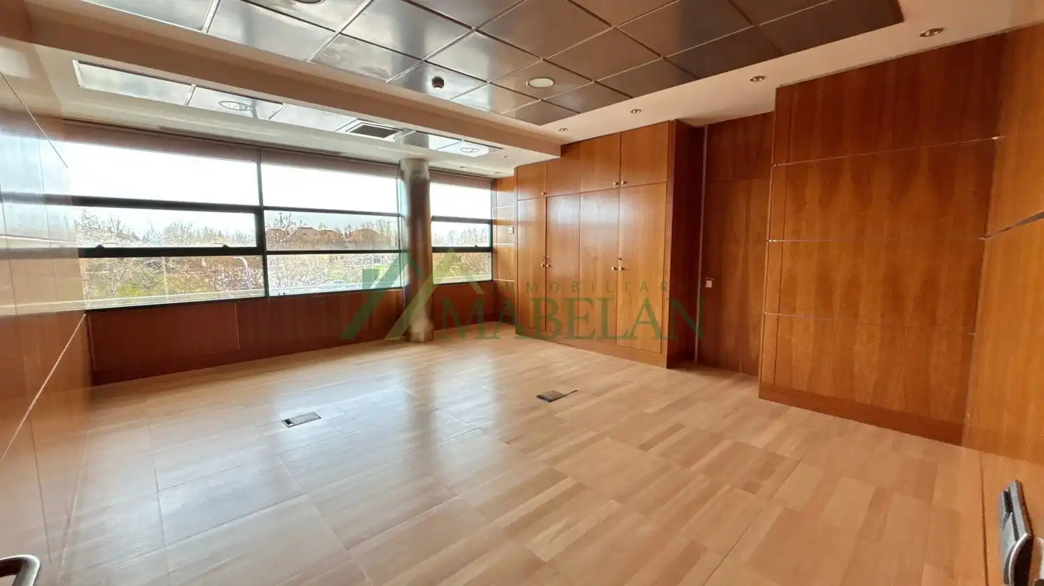 Oficina con ascensor en venta en El Pinar - Punta Galea, imagen 44