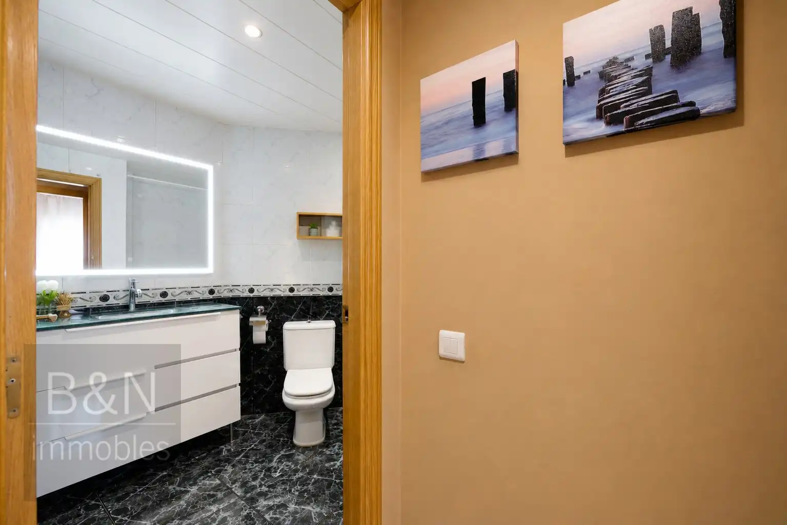 Bathroom of Duplexes for sale in Sabadell  with Air Conditioner, Heating and Terrace