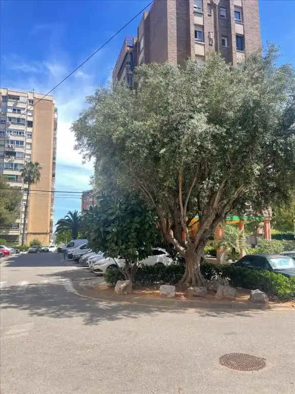 Vista exterior de Apartamento en venta en Viladecans