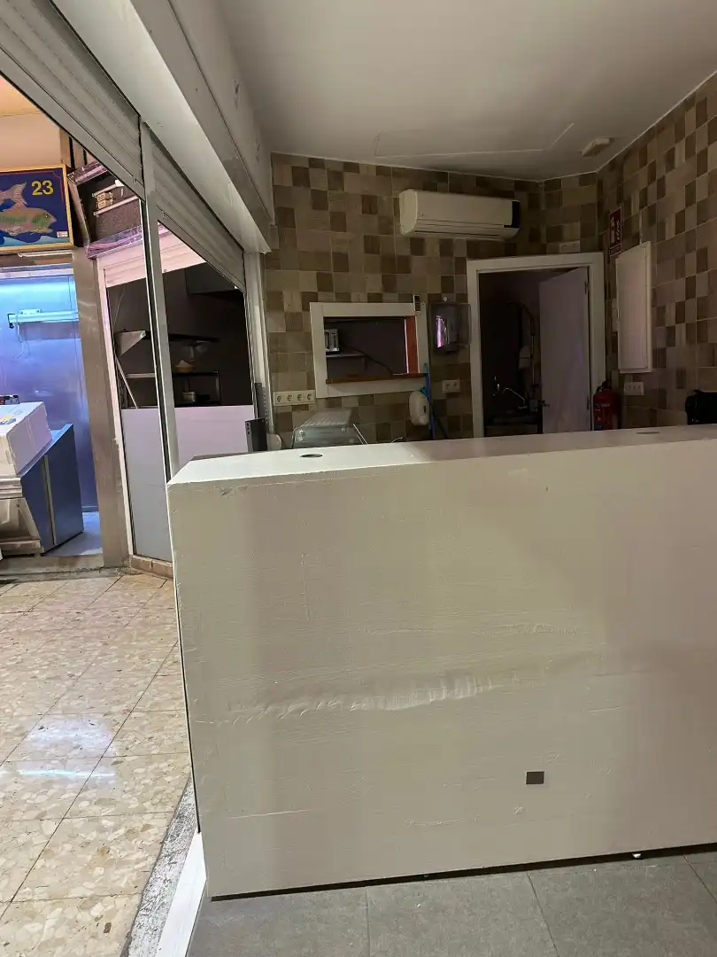Local en venta en Madrid con Aire acondicionado, Calefacción y Amueblado