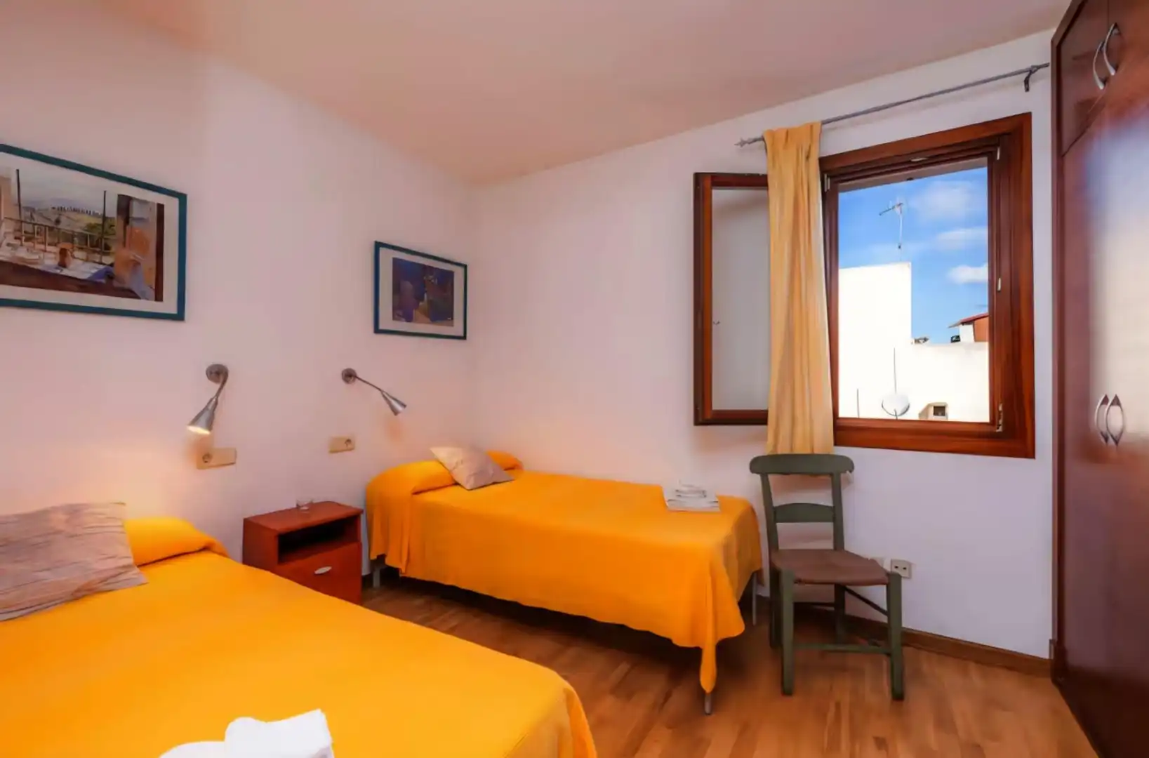 Bedroom of Flat for rent in Felanitx  with Air Conditioner, Terrace and Furnished