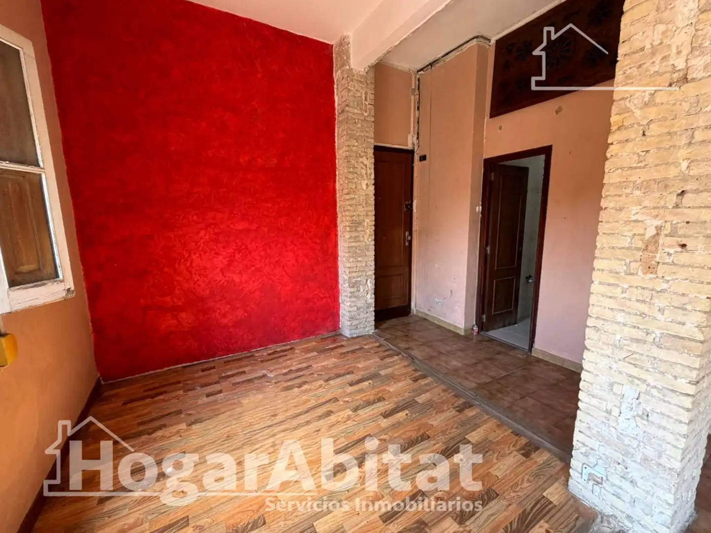 Habitación de Piso en venta en Valencia con Trastero y Balcón