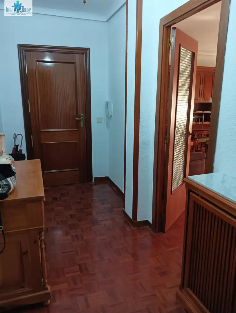 Flat for rent in Albacete  with Air Conditioner, Parquet flooring and Furnished