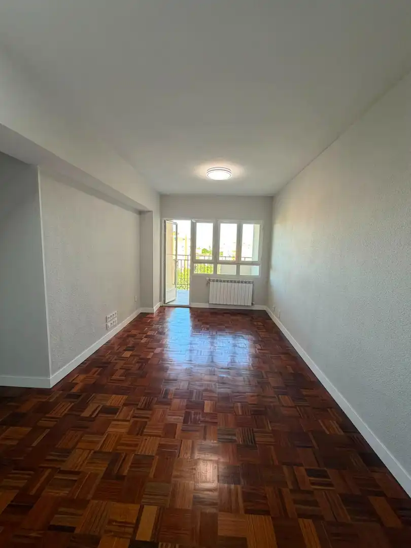 Habitación de Piso de alquiler en Madrid con Calefacción, Parquet y Terraza