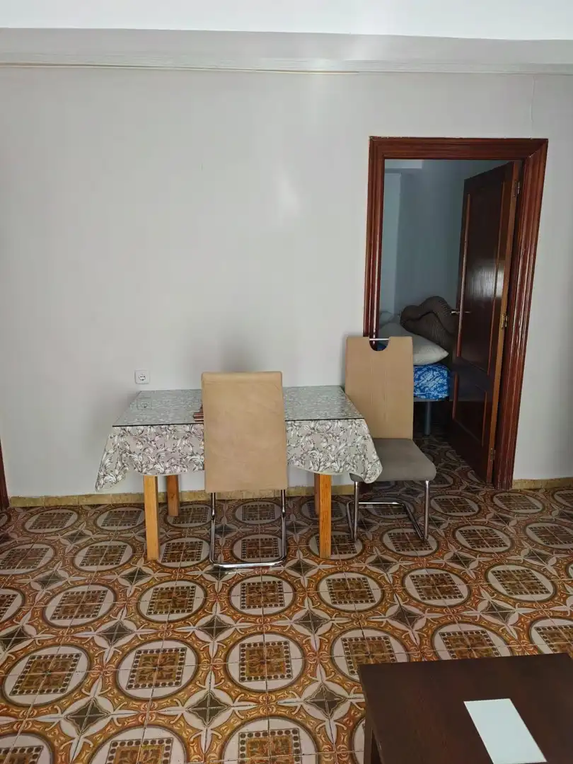 Esszimmer von Wohnung zur Miete in Granada mit Privatgarten, Möbliert und Balkon