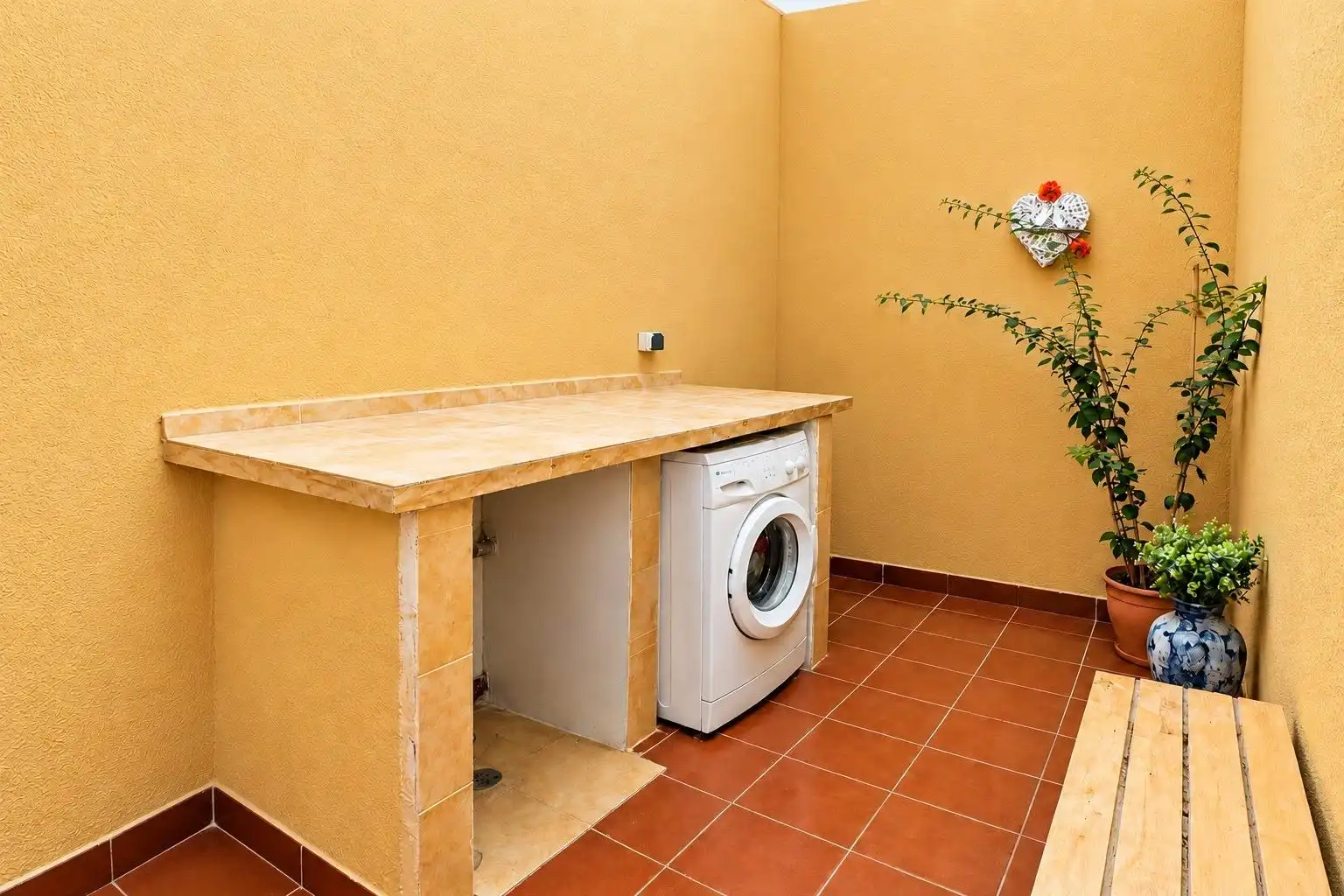 Appartamento con piscina in vendita a Avenida HISPANIDAD DE LA (CB), imagen 19