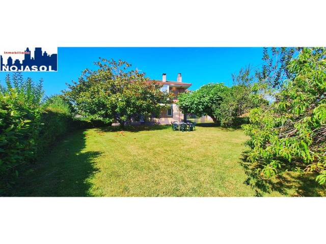 Casa-chalet en Alquiler en EL VALLE, 2 en El Arco - Rota - Fonegra