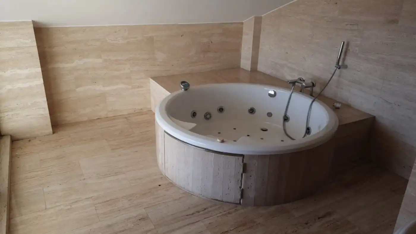 Baño de Ático de alquiler en Murcia con Aire acondicionado, Calefacción y Terraza
