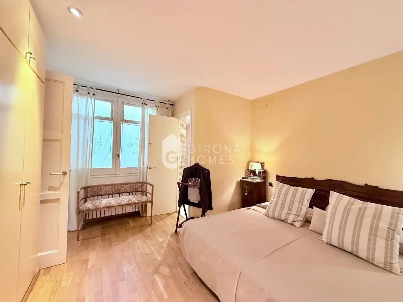 Habitación de Piso en venta en Girona con Terraza y Trastero