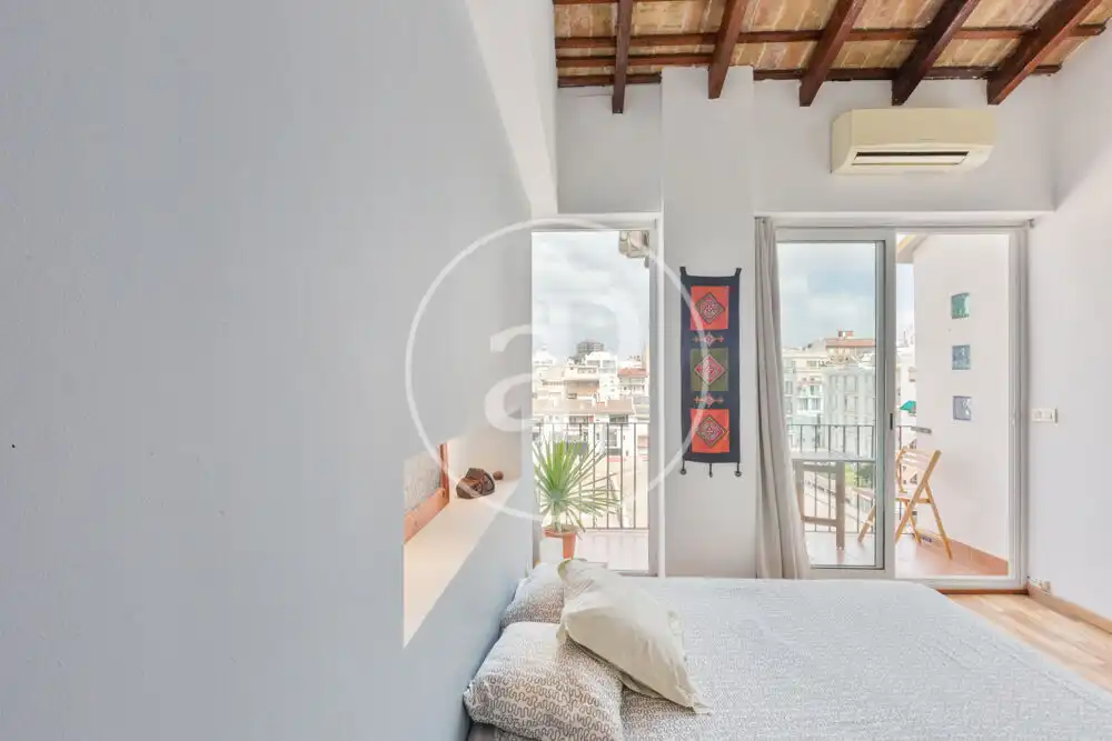 Habitación de Ático en venta en Valencia con Aire acondicionado, Calefacción y Terraza