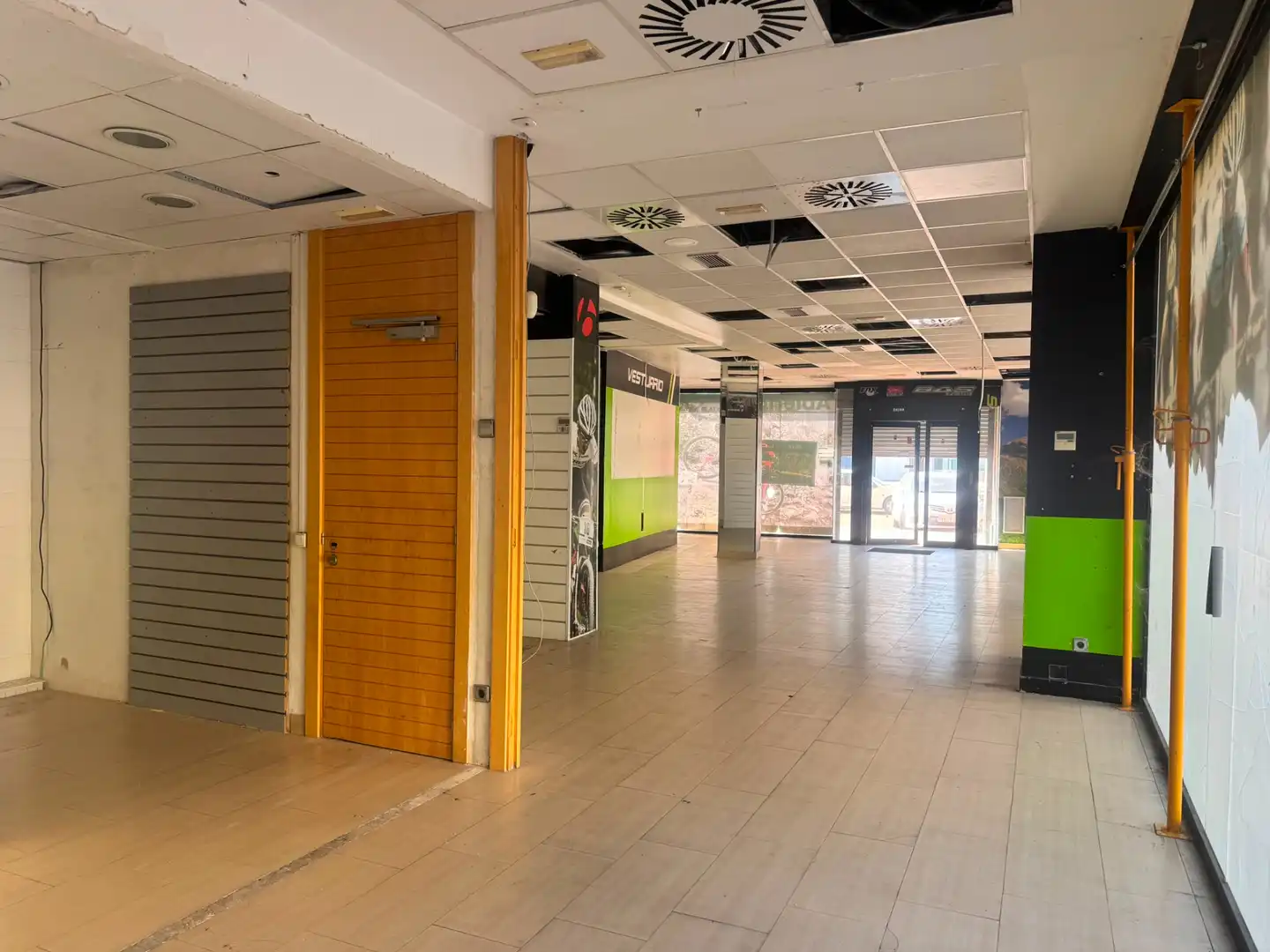 Local comercial en venta en Calle Vigo, imagen 4