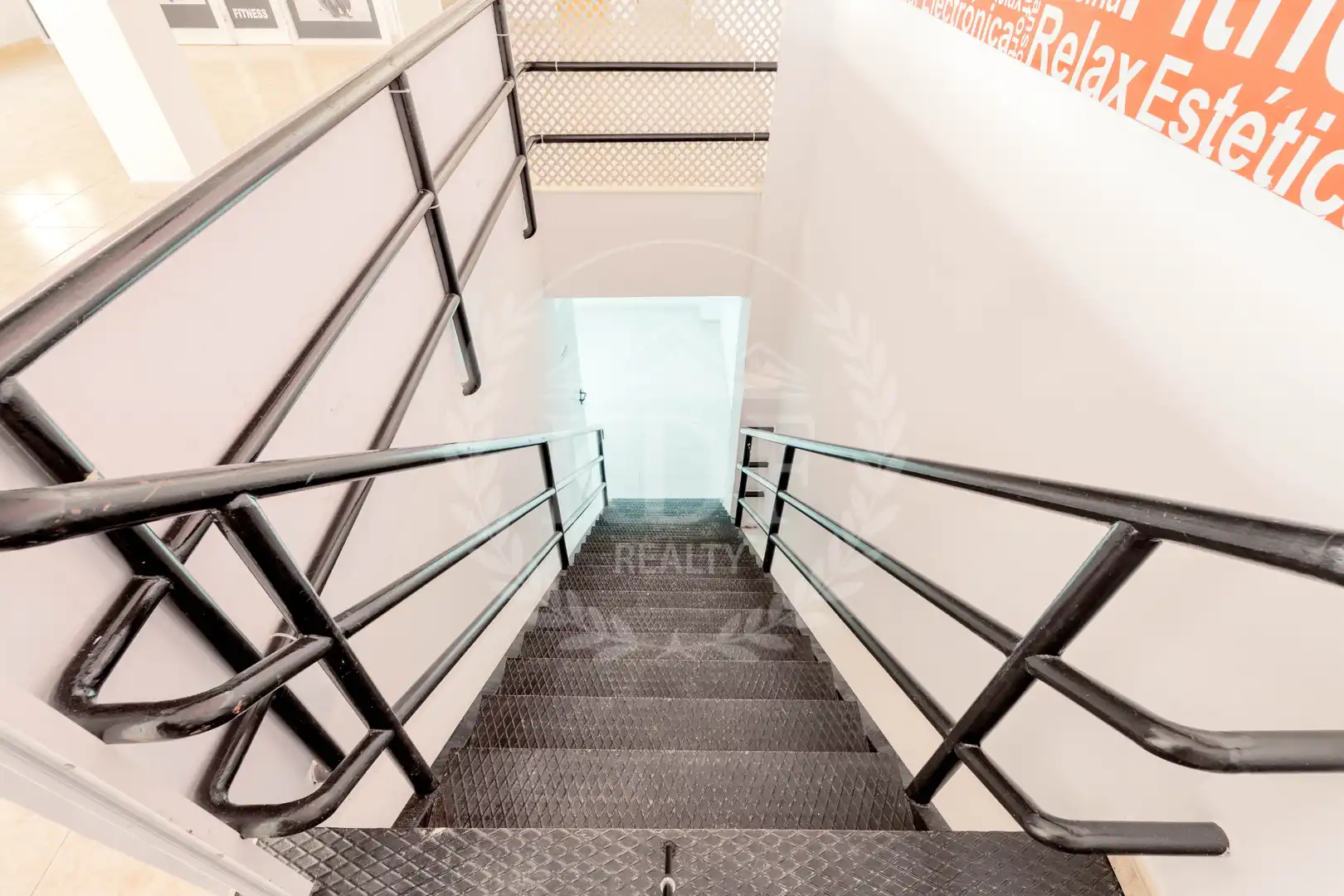 Local en venta en Santa Cruz de Tenerife con Aire acondicionado, Parquet y Alarma