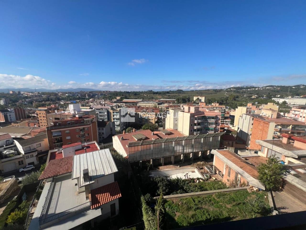 Vista exterior de Pis en venda en Rubí amb Balcó