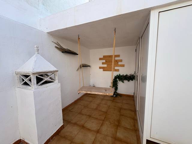 Local comercial en Venta en Avenida los Corales, 36 en Costa Teguise